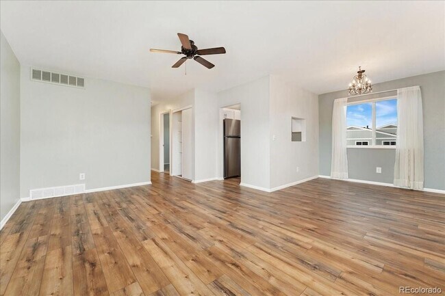Building Photo - 8770 Chase Dr