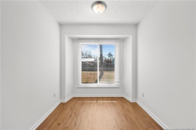 Building Photo - 7241 Avila Dr