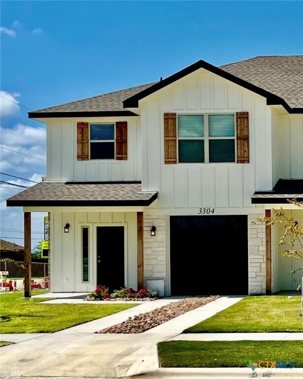 Building Photo - 3304 Abraham Dr