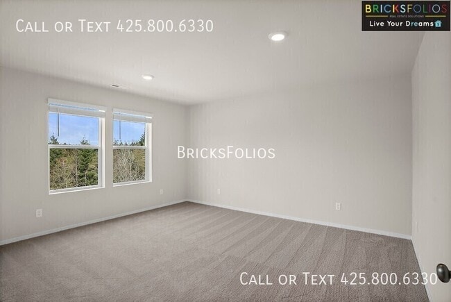 Building Photo - 1209 SW Pendleton Way