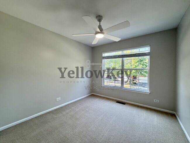 Building Photo - 1751 Briggs Ct