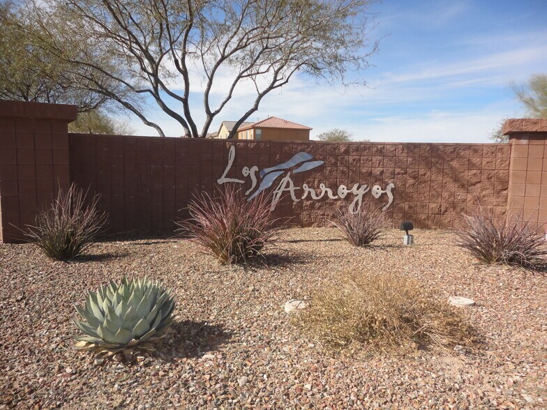 Building Photo - 684 W Echo Mesa Dr