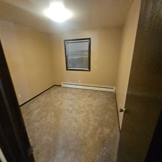 Building Photo - 2624 Lavender Ln