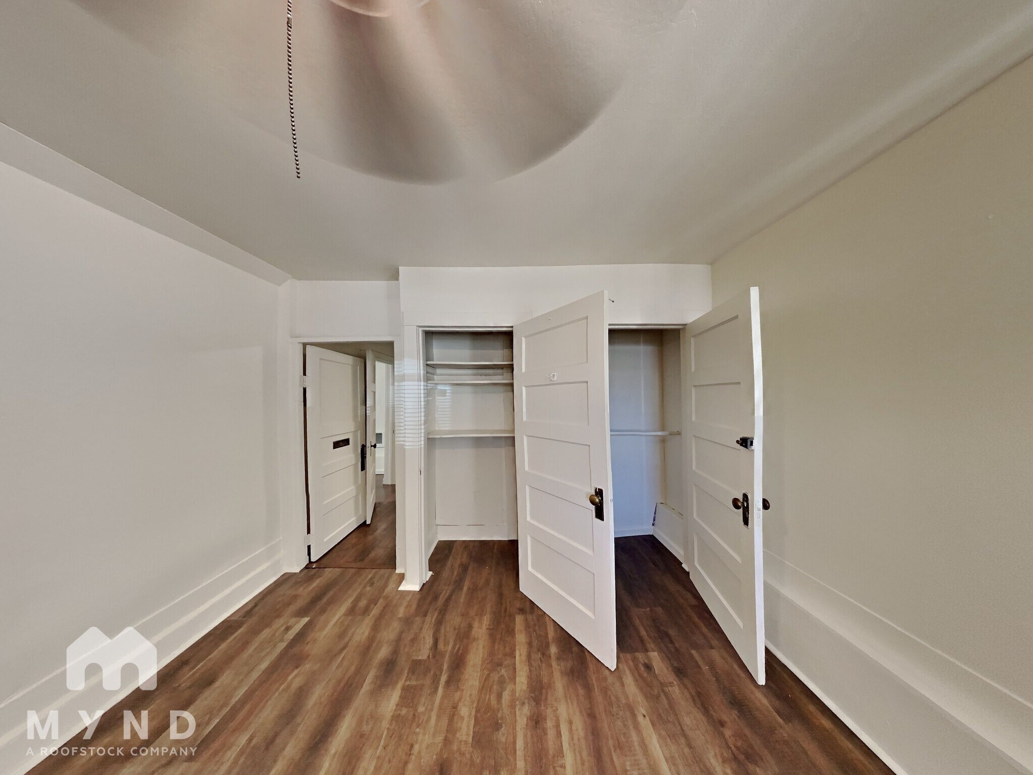 Building Photo - 325 15th St