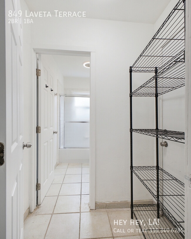 Building Photo - 849 Laveta Terrace
