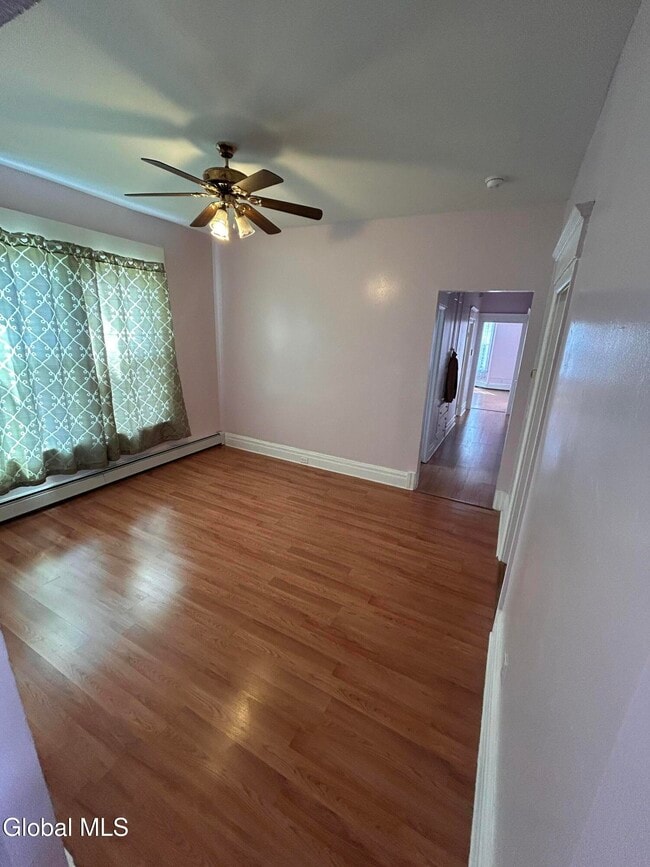 Building Photo - 361 Orange St