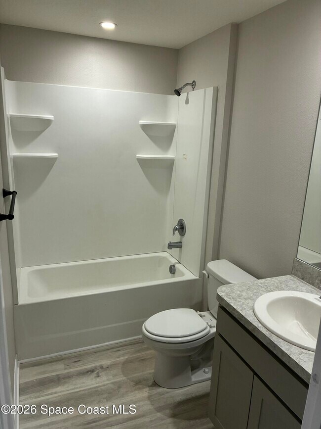 Building Photo - 487 Dadeville St SE