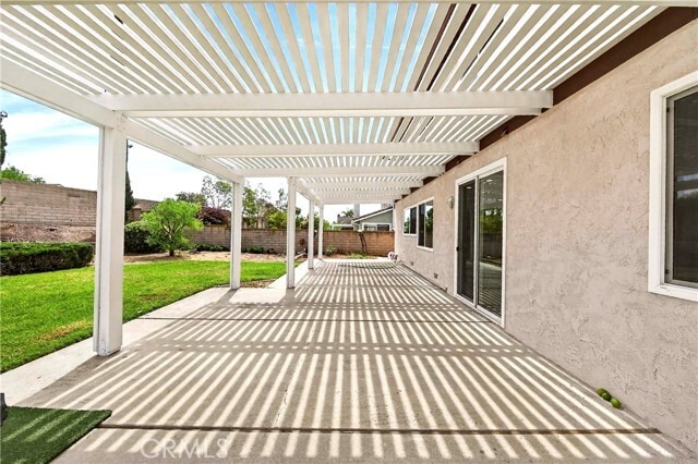 Building Photo - 1836 Fairford Dr