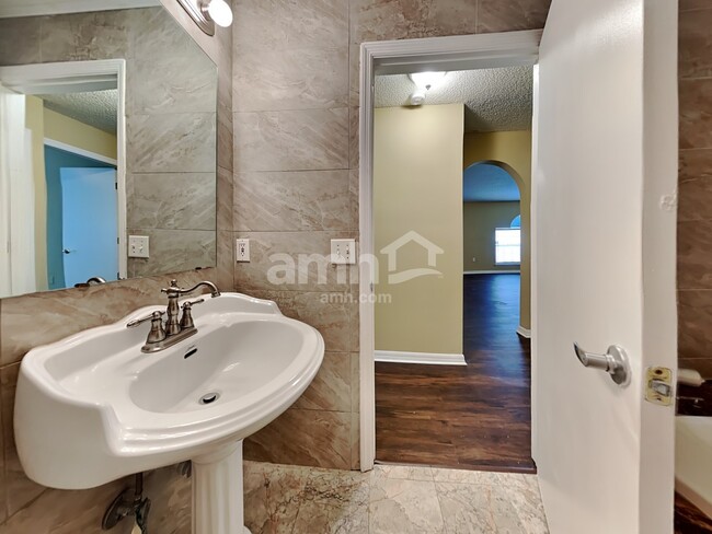 Building Photo - 9127 Mt Arlington Ct