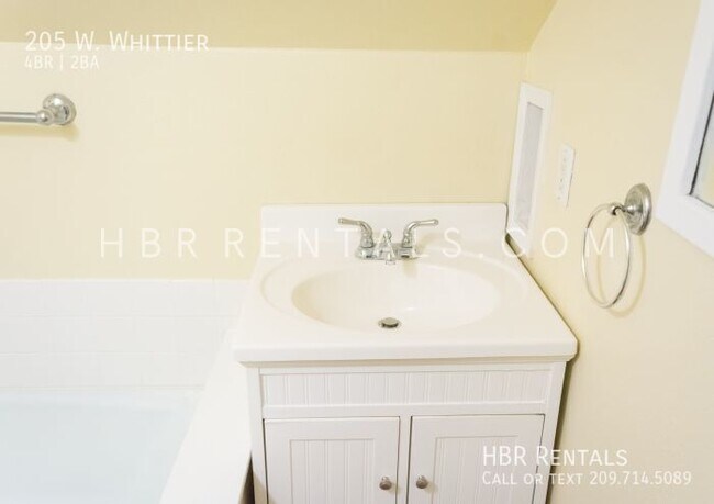 Building Photo - 205 W. Whittier-