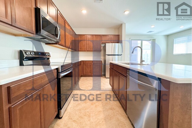 Building Photo - 3Bed/2Bath House in Buckeye! JOIN THE WAIT...