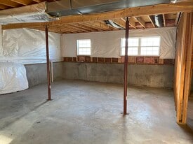 Building Photo - 77 Burdette Dr
