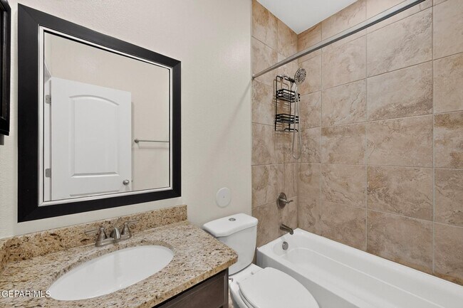 Building Photo - 12621 Cono Norte Dr