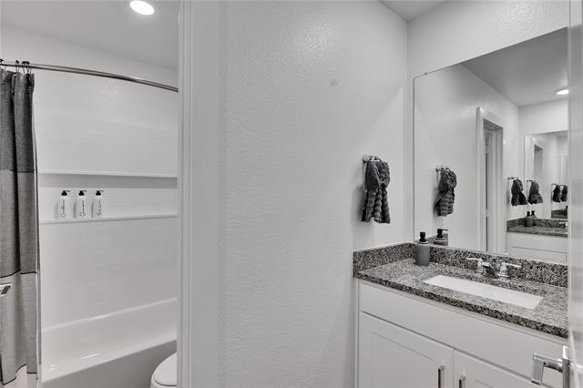 Building Photo - 3949 Bernese Dr