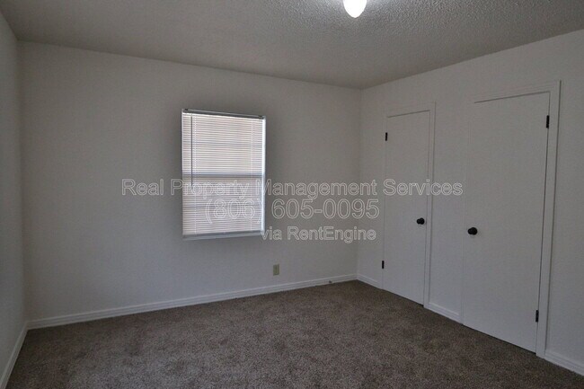 Building Photo - 2521 41st St