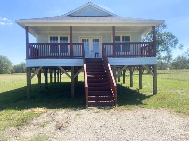 Building Photo - 838 Cypress Lakes Cir