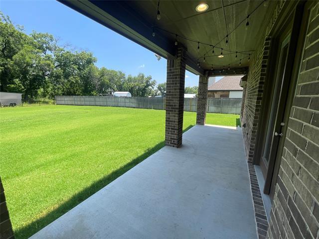 Building Photo - 216 Belmont Dr