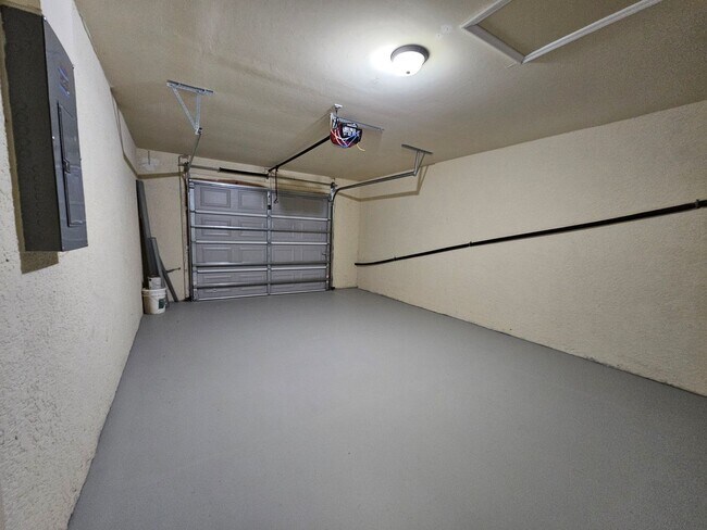 Building Photo - Move in Special + Pets Allowed