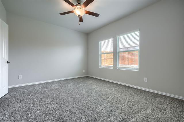 Building Photo - 511 Ezra Ln