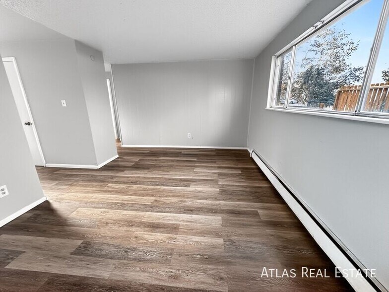 Building Photo - 2855 W Montebello-2