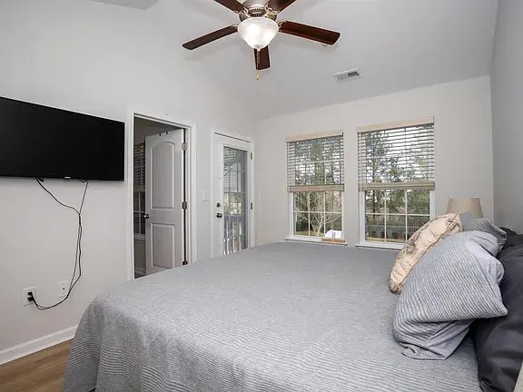 Building Photo - 1805 Low Country Pl