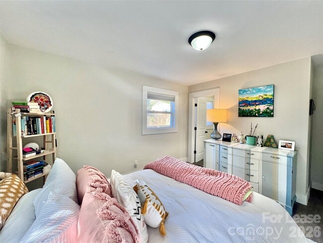 Building Photo - 3205 Brixton Ct