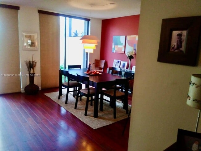 Building Photo - 3522 Torremolinos Ave