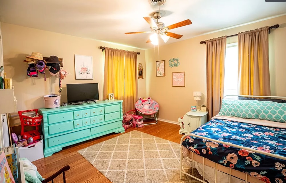 Building Photo - 1409 Diana St