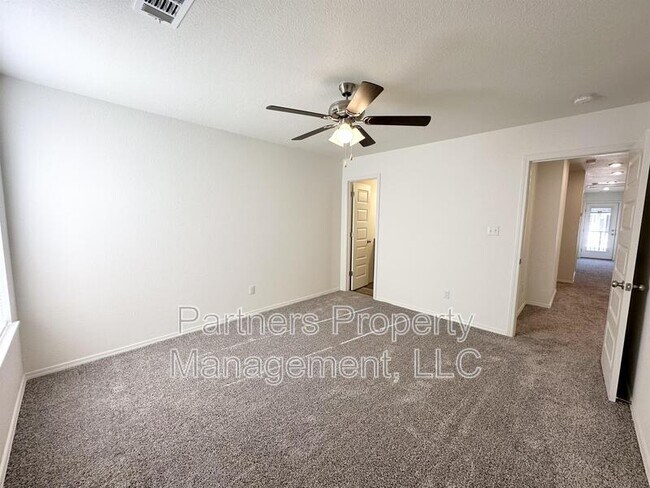 Building Photo - 779 S Amarillo Ave