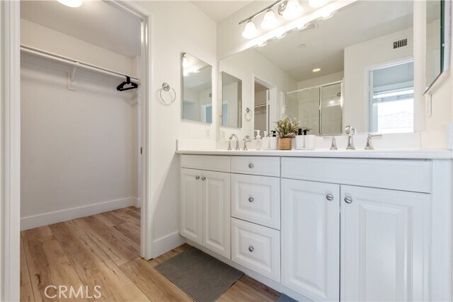 Building Photo - 94 Chantilly