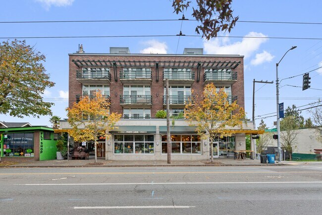 Primary Photo - 1bd/1ba Seattle Condo