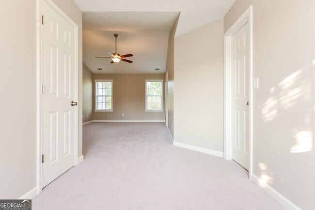 Building Photo - 3917 Leprechaun Ct