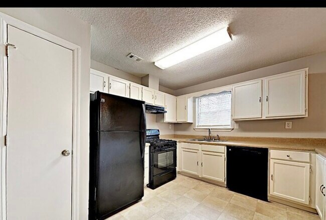 Building Photo - 4929 Patricia Ann Ln