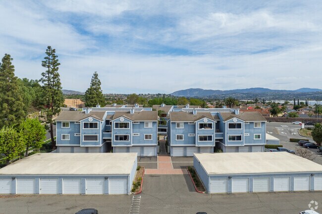 Building Photo - Lakeview Terrace Condominiums