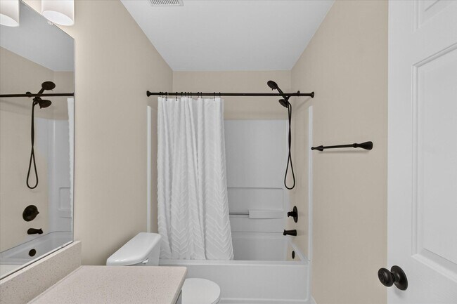 Building Photo - 379 Cherry Orchard Rd