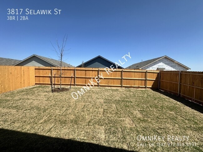 Building Photo - 3817 Selawik St