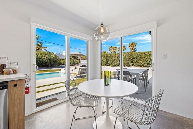 Building Photo - El Retiro - Pool, Jacuzzi, and Private Yard