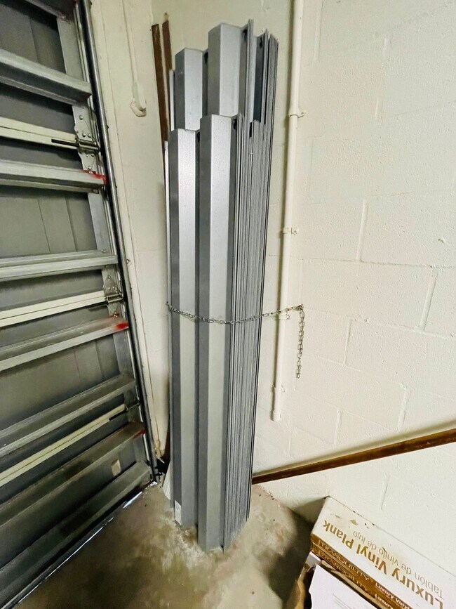 Building Photo - 1826 NW 15th Terrace