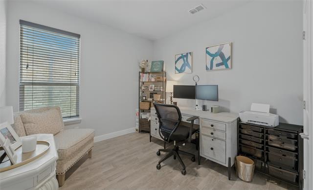 Building Photo - 712 Finchley Dr