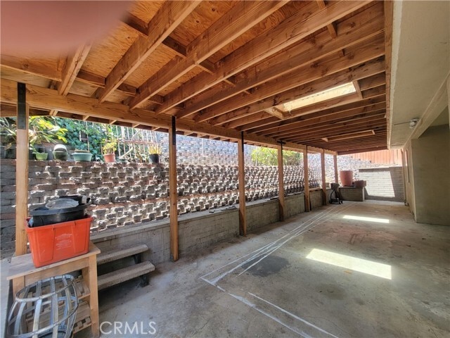 Building Photo - 2511 Florentina Ave