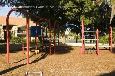 Building Photo - 4032 Crockers Lake Blvd