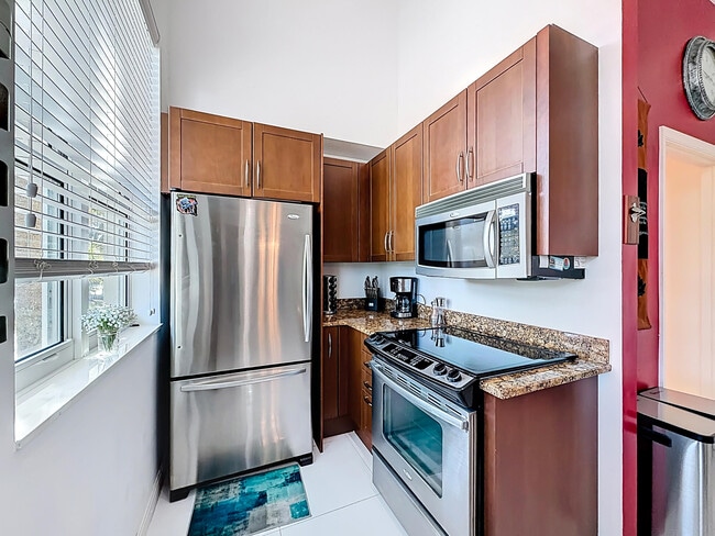 Building Photo - 450 N Federal Hwy