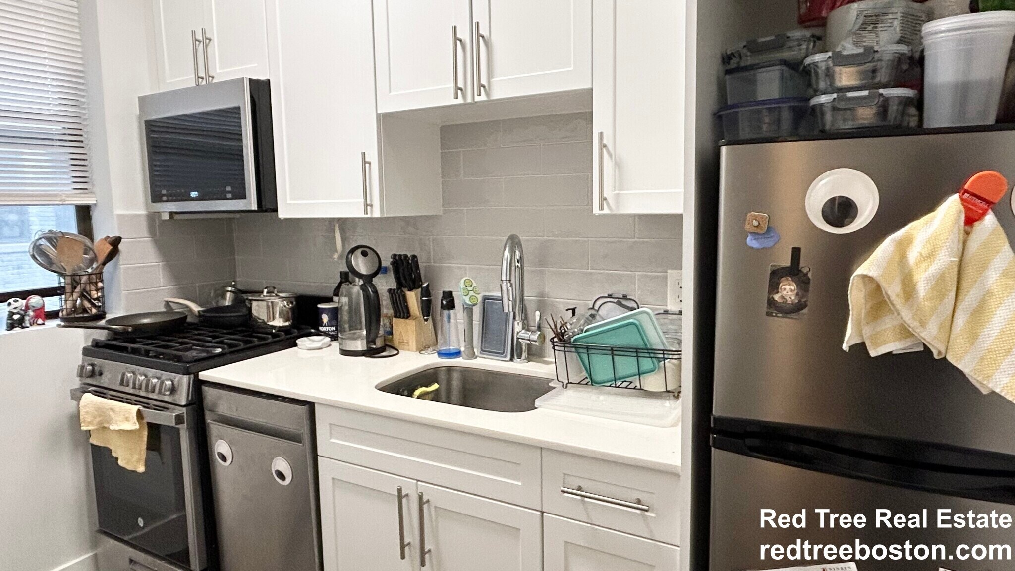 Building Photo - 81 Park Dr