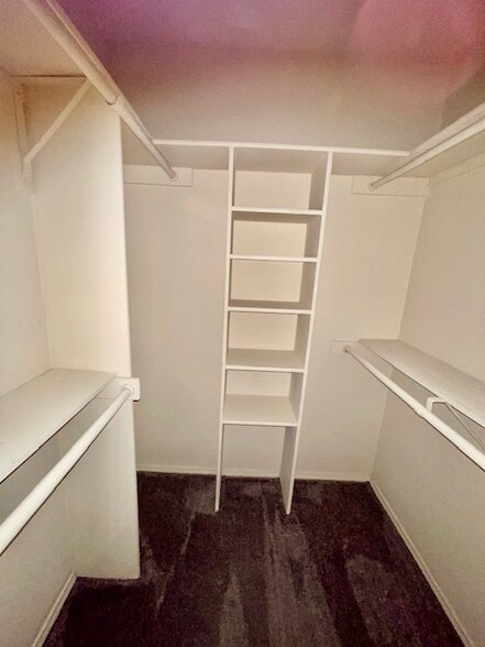 Building Photo - 600 Bagby Ave