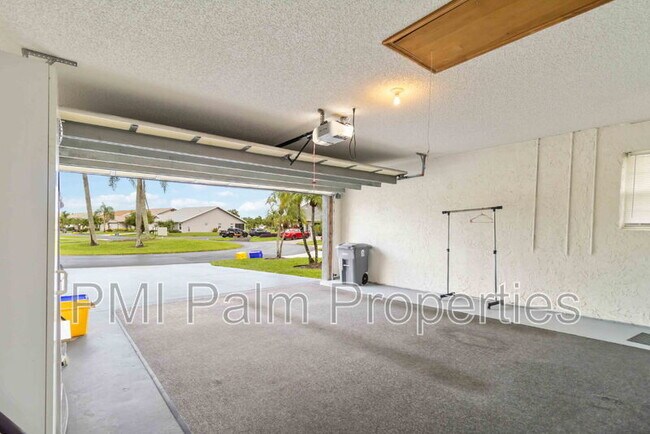 Building Photo - 3852 Wendy Anne Cir