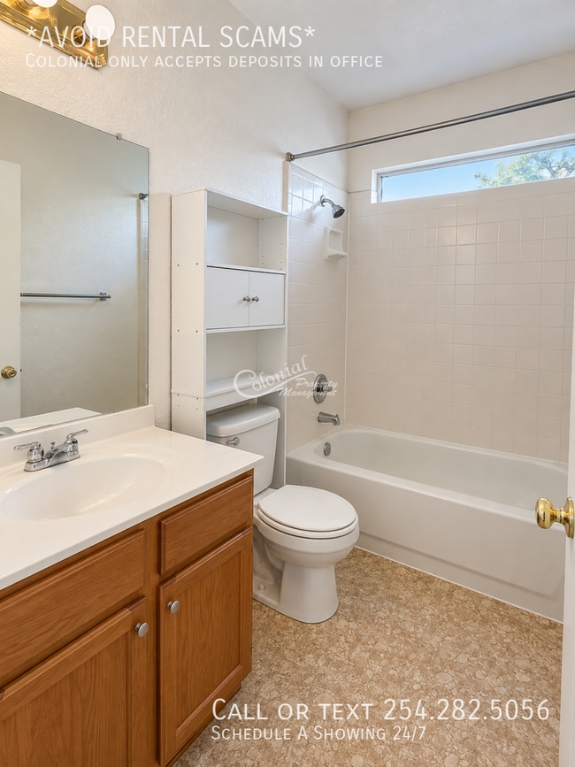 Building Photo - 3414 Cantabrian Dr