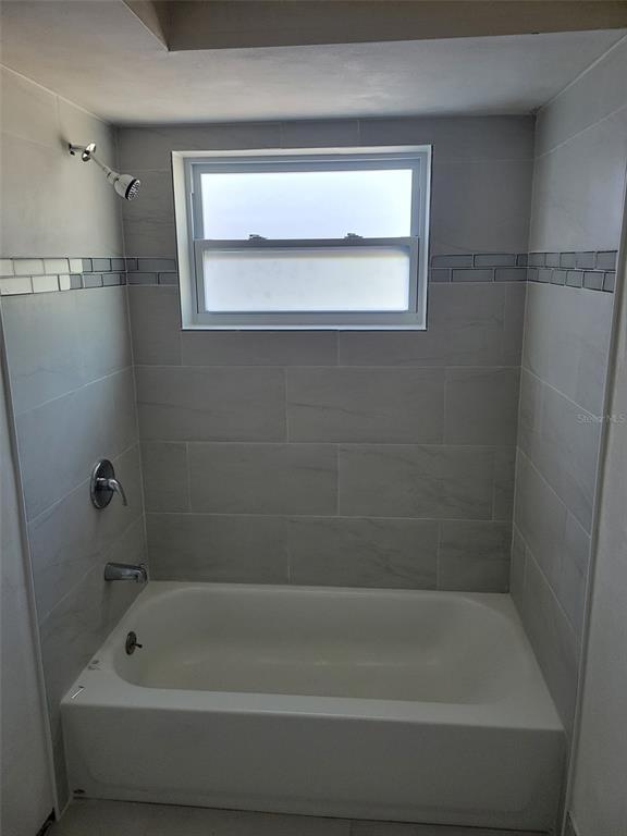 Building Photo - 3433 Atlantis Dr