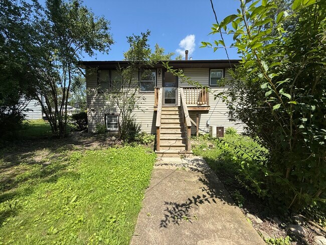 Building Photo - 8517 W 87th Pl