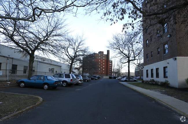 Building Photo - Lumley Homes