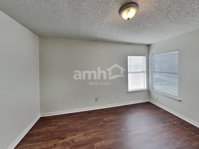 Building Photo - 5407 Colton Creek